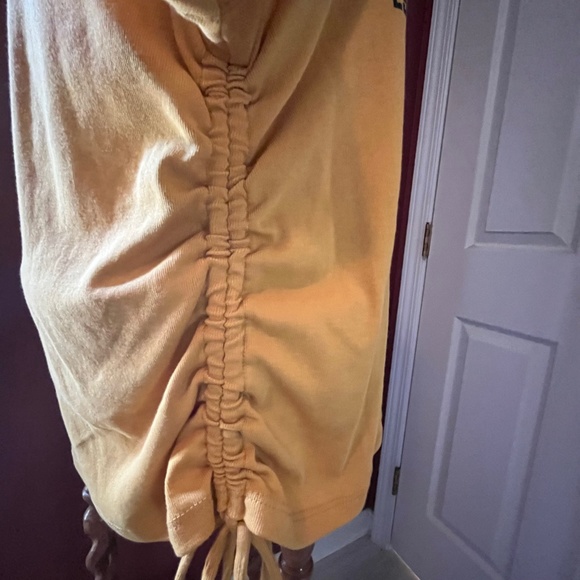 Yellowstone Dutton Ranch Top - Picture 2 of 2